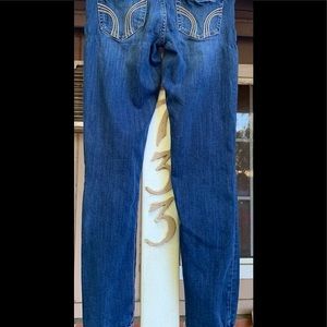 Hollister skinny jeans